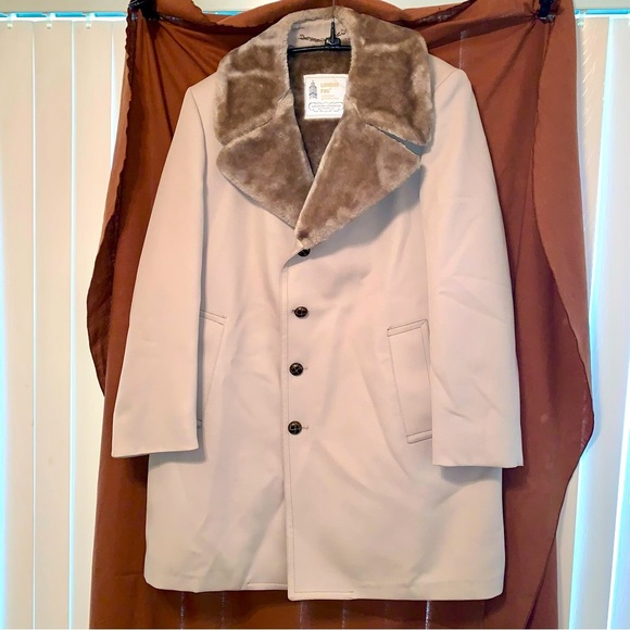 Men's LONDON FOG Khaki Beige Classic Trench Coat size 42 Regular Faux Fur Collar - Picture 1 of 7